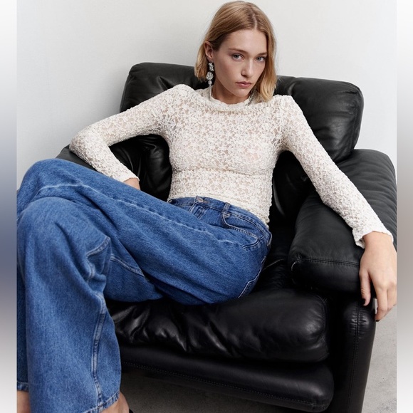 Mango Woman Lace Top - Picture 4 of 4